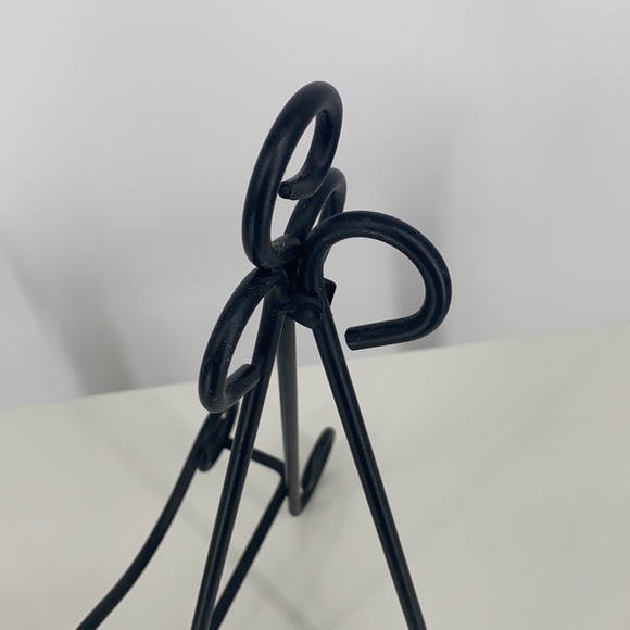 Studio Decor Black Iron Swirl Book/Photo/Art/Plate Easel Display - Picture 10 of 13